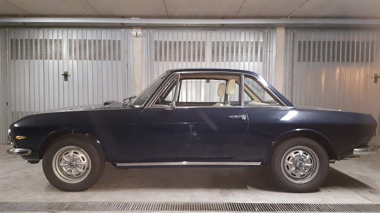 2 1973 Lancia Fulvia