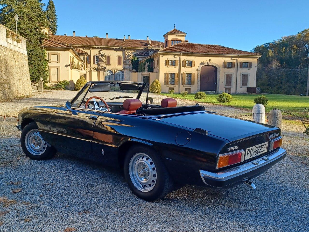 2 ALFA ROMEO - Spider