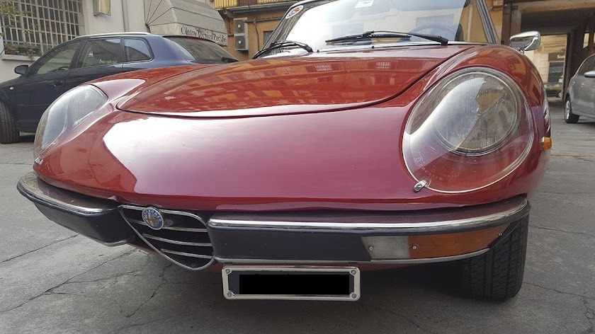 3 Alfa Romeo Spider Veloce